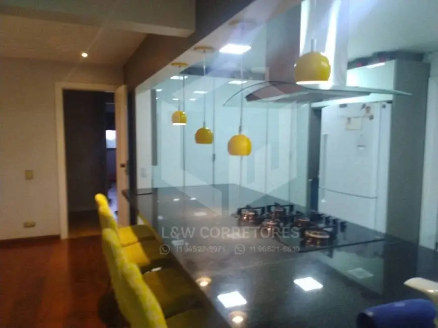 Foto 1 de Apartamento com 3 Quartos à venda, 230m² em Santana, São Paulo
