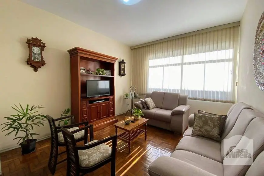 Foto 1 de Apartamento com 3 Quartos à venda, 120m² em Santo Agostinho, Belo Horizonte