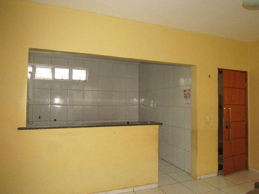 Foto 5 de Apartamento com 3 Quartos para alugar, 50m² em Serrinha, Fortaleza