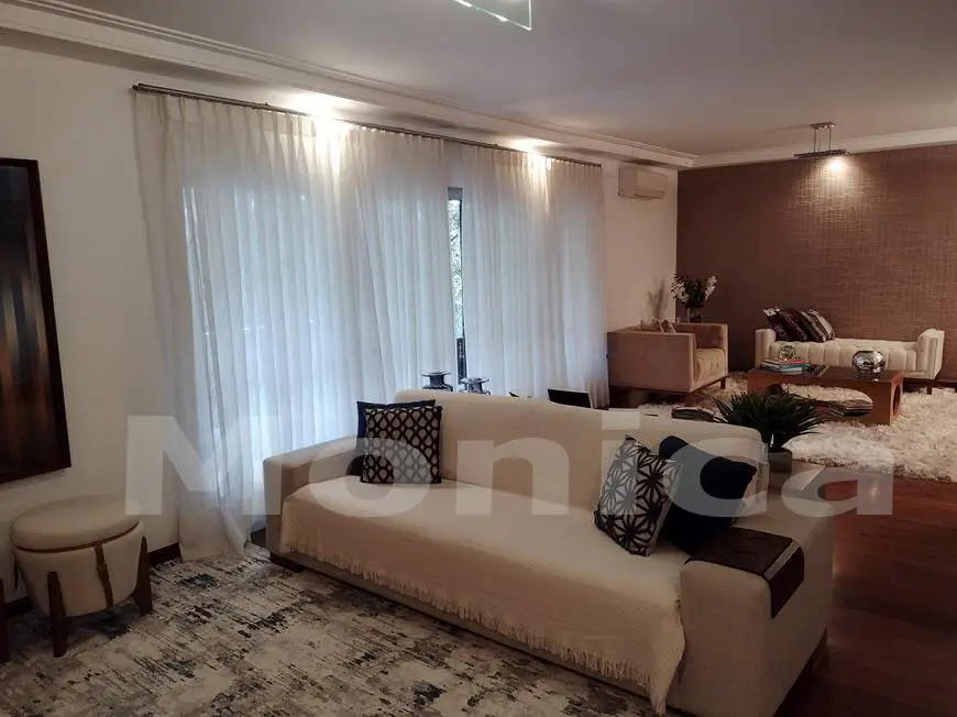 Foto 1 de Apartamento com 4 Quartos para alugar, 190m² em Vila Nova Conceição, São Paulo