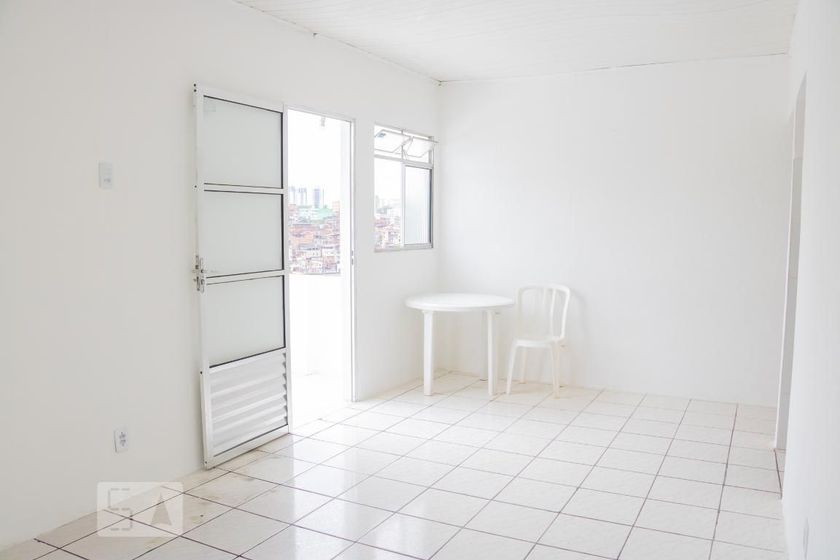 Foto 1 de Casa com 1 Quarto para alugar, 75m² em Daniel Lisboa, Salvador