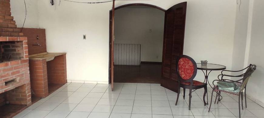 Foto 1 de Casa com 2 Quartos à venda, 105m² em Butantã, São Paulo