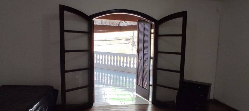 Foto 3 de Casa com 2 Quartos à venda, 105m² em Butantã, São Paulo