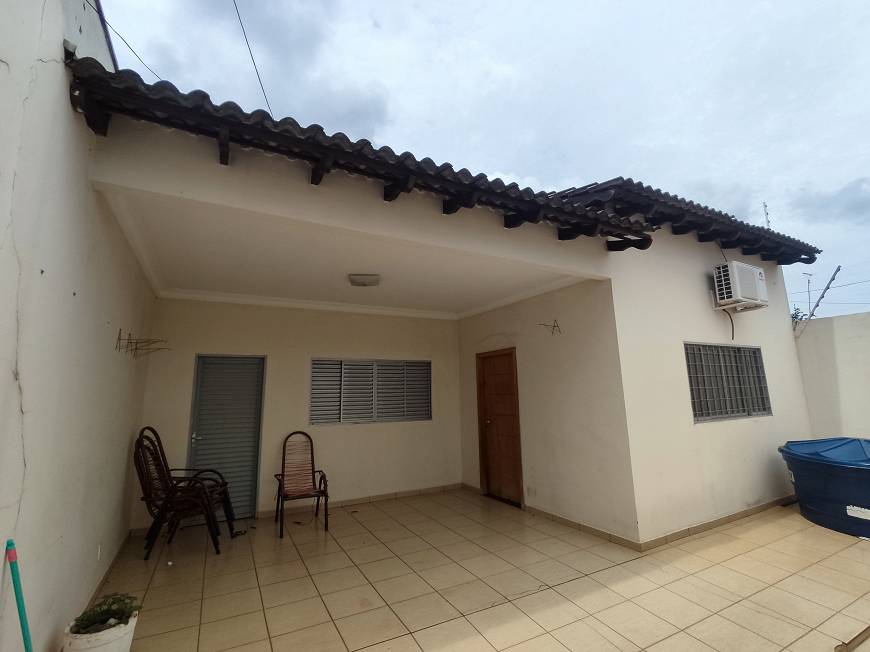 Foto 3 de Casa com 2 Quartos para alugar, 110m² em Centro Sul, Várzea Grande
