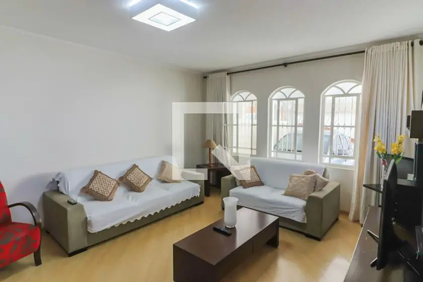 Foto 1 de Casa com 3 Quartos para alugar, 174m² em Butantã, São Paulo