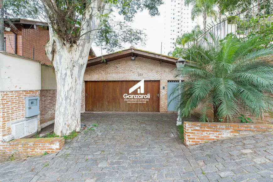 Foto 2 de Casa com 3 Quartos à venda, 310m² em Vila Alexandria, São Paulo
