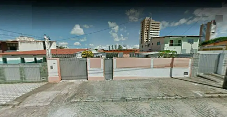 Foto 1 de Casa com 4 Quartos para alugar, 300m² em Ponta Negra, Natal
