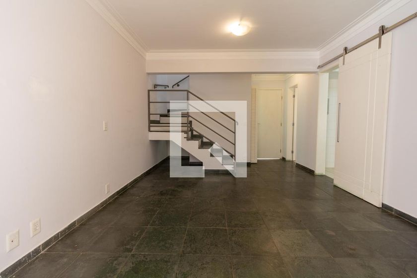 Foto 2 de Casa de Condomínio com 2 Quartos para alugar, 120m² em Cidade São Francisco, São Paulo