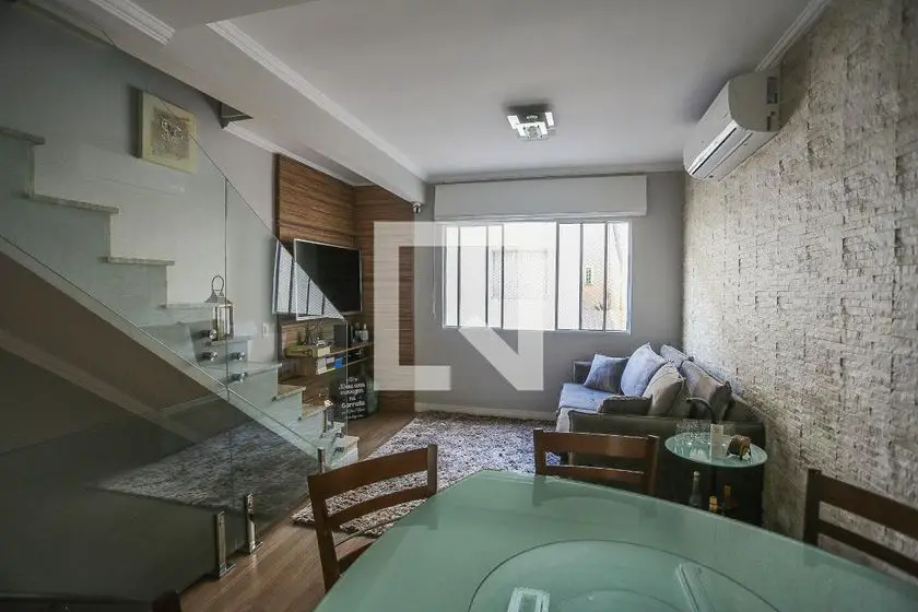Foto 2 de Casa de Condomínio com 2 Quartos para alugar, 110m² em Jardim Ester Yolanda, São Paulo
