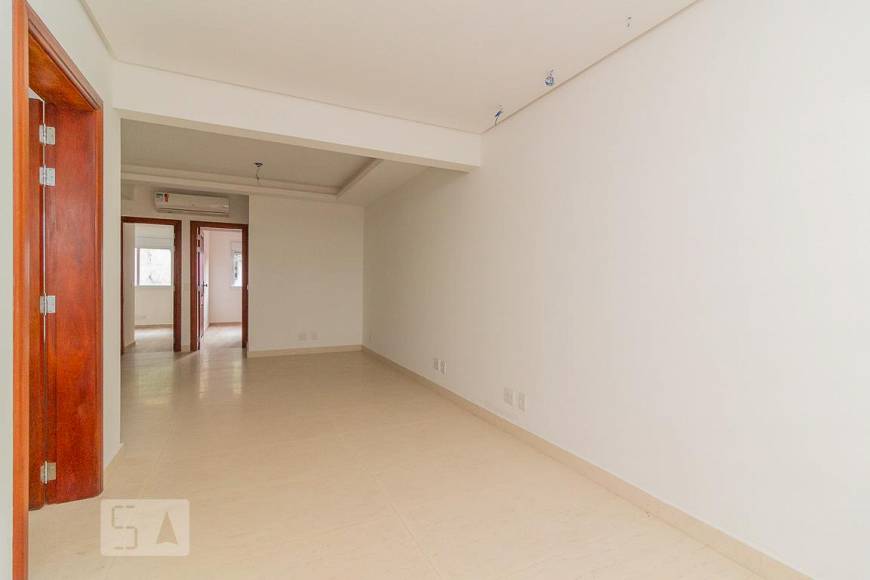 Foto 2 de Casa de Condomínio com 3 Quartos para alugar, 296m² em Cristal, Porto Alegre