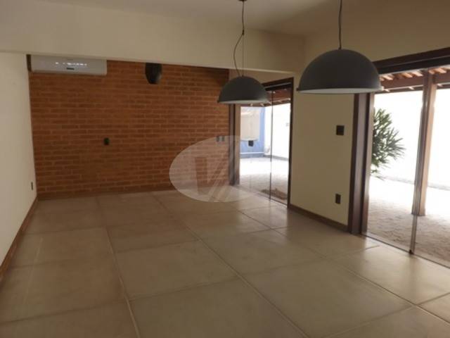 Foto 2 de Casa de Condomínio com 4 Quartos à venda, 550m² em Barão Geraldo, Campinas