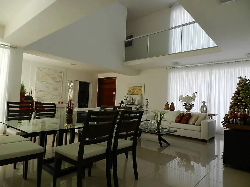 Foto 4 de Casa de Condomínio com 7 Quartos à venda, 924m² em Aeroporto, Juiz de Fora