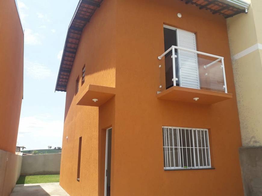 Foto 1 de Sobrado com 2 Quartos à venda, 70m² em Zona Rural, Jarinu