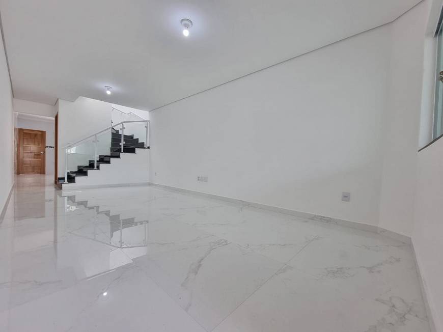 Foto 1 de Sobrado com 3 Quartos à venda, 125m² em Penha, São Paulo