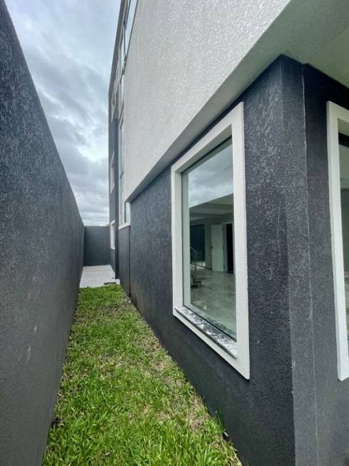 Foto 4 de Sobrado com 3 Quartos à venda, 170m² em Xaxim, Curitiba