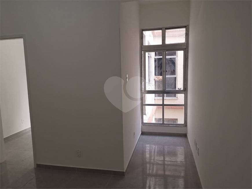 Foto 1 de Apartamento com 1 Quarto para venda ou aluguel, 40m² em Tijuca, Rio de Janeiro