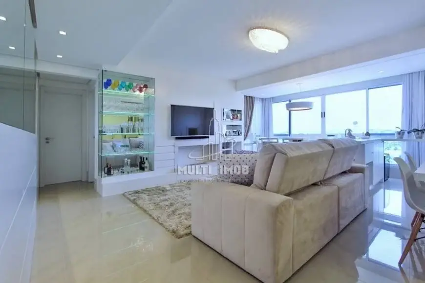 Foto 1 de Apartamento com 2 Quartos para alugar, 84m² em Central Parque, Porto Alegre