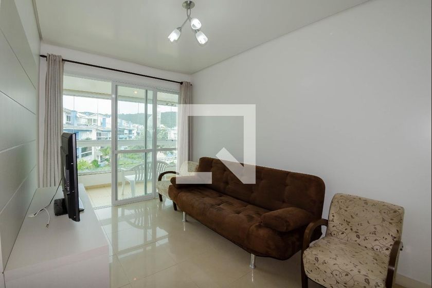 Foto 1 de Apartamento com 2 Quartos para alugar, 84m² em Ingleses do Rio Vermelho, Florianópolis