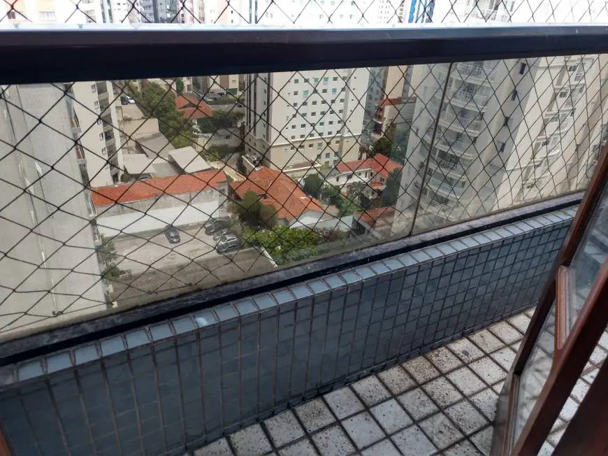 Foto 3 de Apartamento com 2 Quartos para alugar, 80m² em Pinheiros, São Paulo