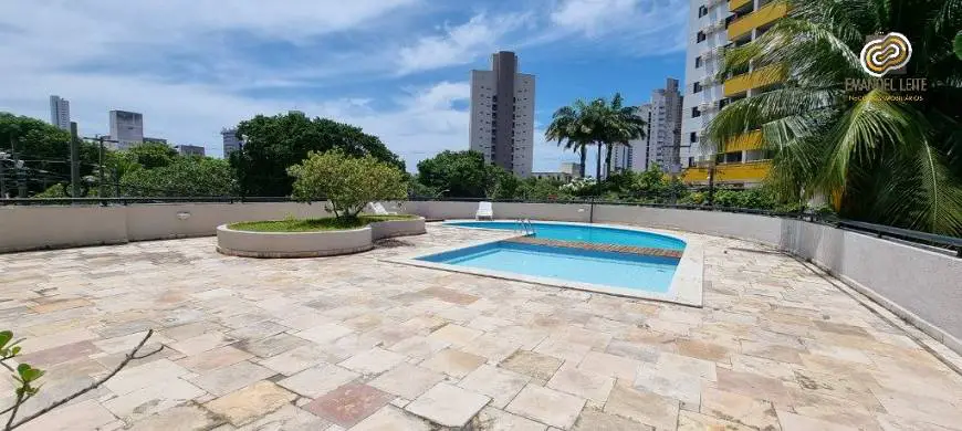 Foto 3 de Apartamento com 2 Quartos para alugar, 52m² em Ponta Negra, Natal