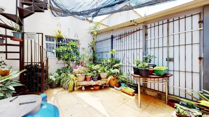 Foto 2 de Apartamento com 2 Quartos à venda, 37m² em República, São Paulo