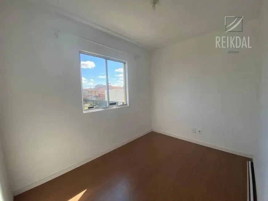 Foto 4 de Apartamento com 2 Quartos à venda, 43m² em Sitio Cercado, Curitiba