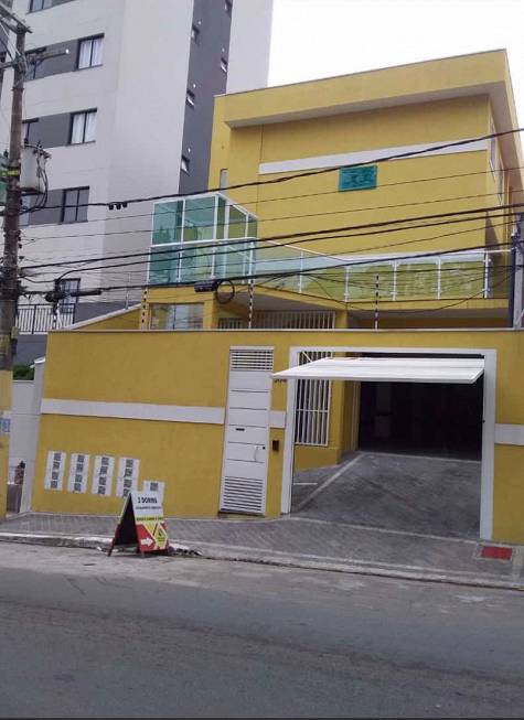 Foto 1 de Apartamento com 2 Quartos à venda, 46m² em Vila Carmosina, São Paulo