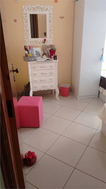 Foto 2 de Apartamento com 2 Quartos à venda, 72m² em Vila Galvão, Guarulhos