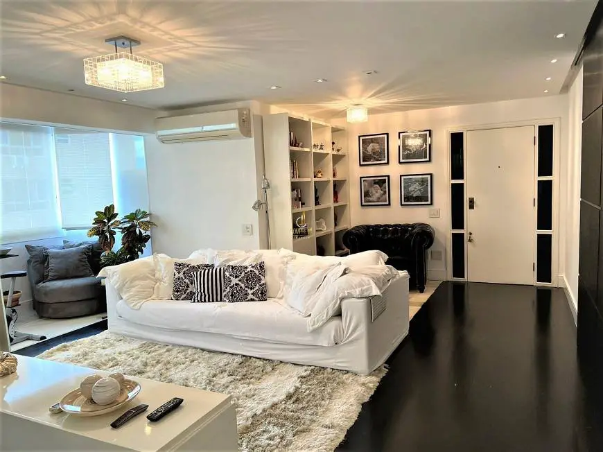 Foto 3 de Apartamento com 3 Quartos à venda, 163m² em Boqueirão, Santos
