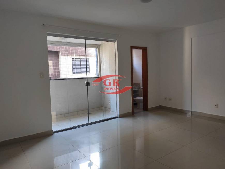 Foto 4 de Apartamento com 3 Quartos para alugar, 115m² em Buritis, Belo Horizonte