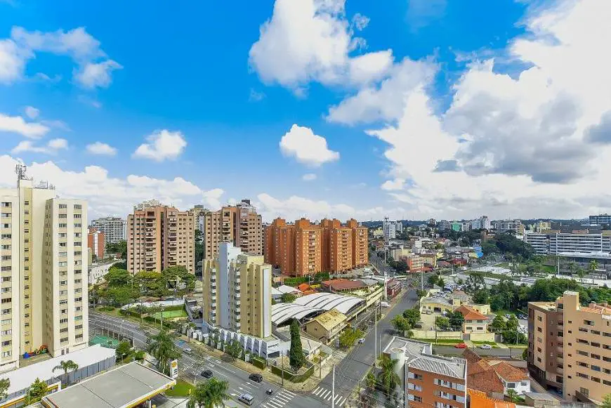 Foto 1 de Apartamento com 3 Quartos à venda, 129m² em Cabral, Curitiba