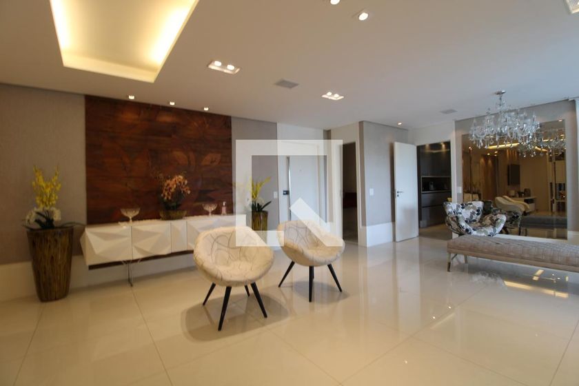 Foto 3 de Apartamento com 3 Quartos para alugar, 197m² em Campo Belo, São Paulo