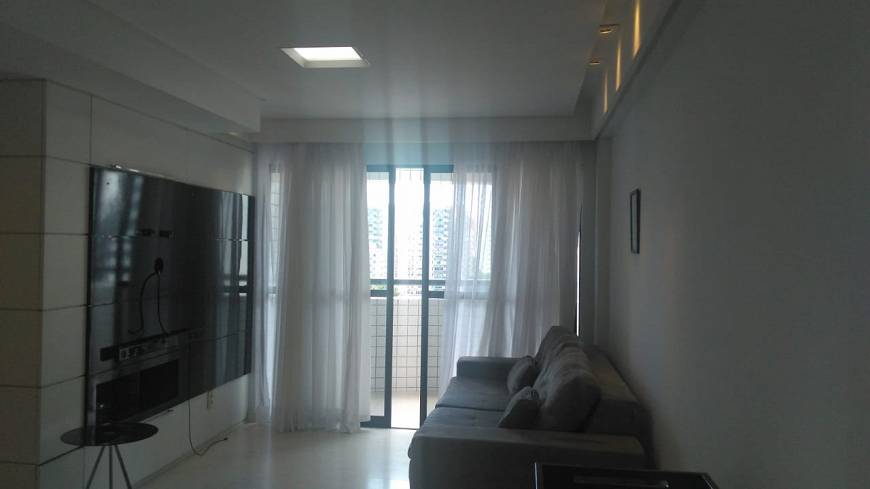 Foto 3 de Apartamento com 3 Quartos para alugar, 80m² em Espinheiro, Recife