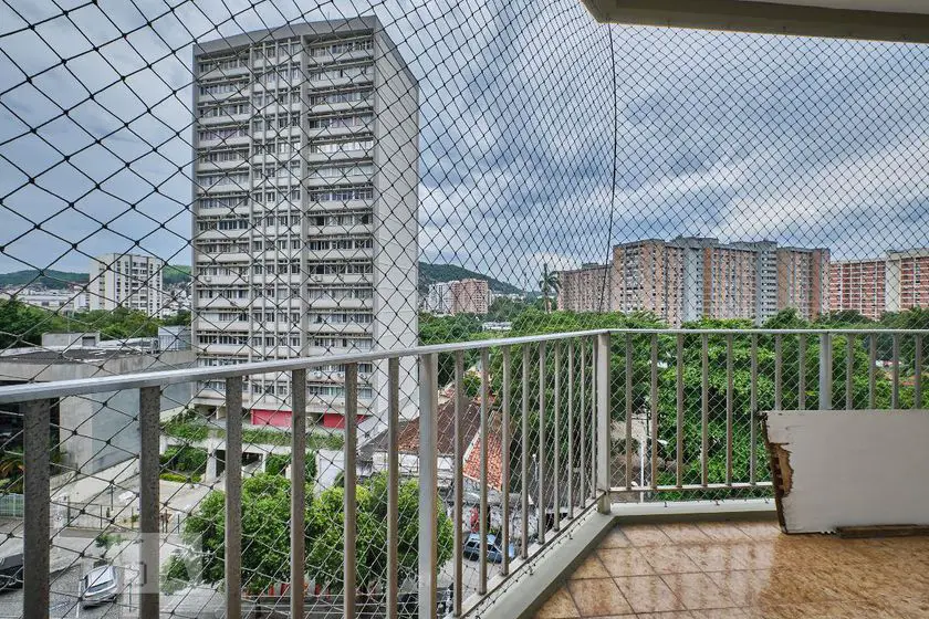 Foto 5 de Apartamento com 3 Quartos para alugar, 120m² em Grajaú, Rio de Janeiro