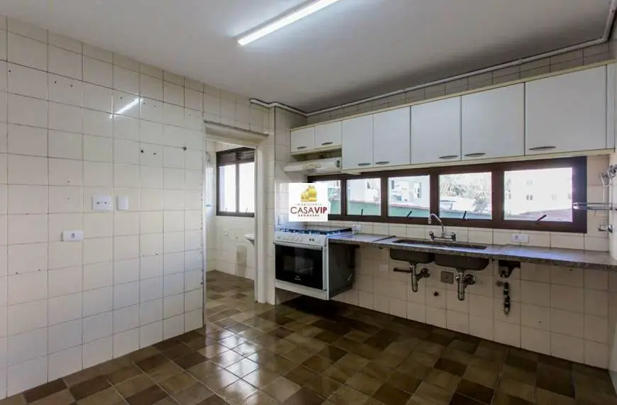 Foto 5 de Apartamento com 3 Quartos à venda, 135m² em Santo Amaro, São Paulo
