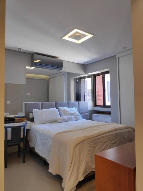 Foto 3 de Apartamento com 4 Quartos para venda ou aluguel, 150m² em Cambuí, Campinas