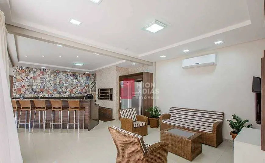 Foto 1 de Apartamento com 4 Quartos à venda, 350m² em Centro, Cascavel