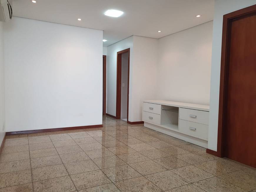 Foto 5 de Apartamento com 4 Quartos para alugar, 210m² em Ponta Negra, Manaus