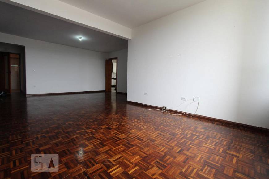 Foto 2 de Apartamento com 4 Quartos para alugar, 126m² em Rebouças, Curitiba