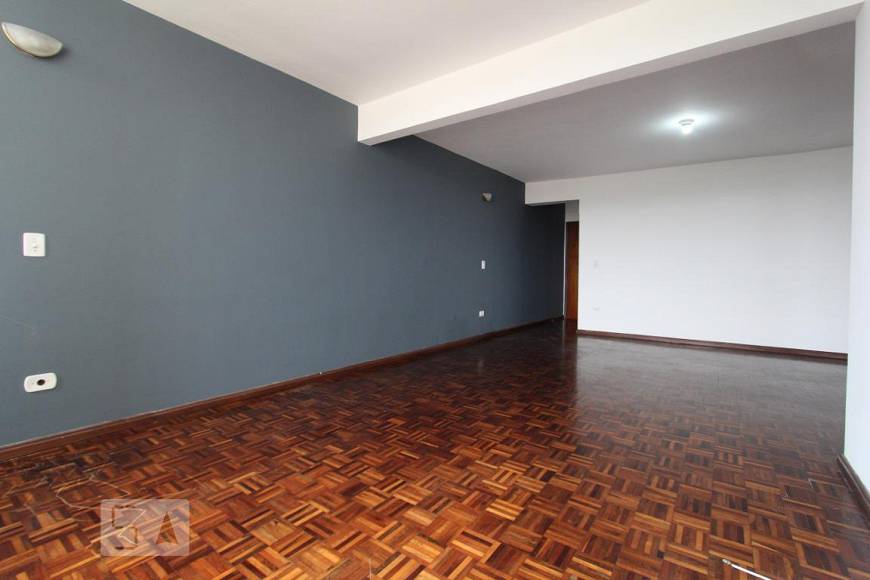 Foto 3 de Apartamento com 4 Quartos para alugar, 126m² em Rebouças, Curitiba