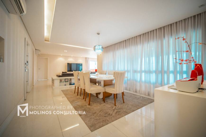 Foto 2 de Apartamento com 4 Quartos à venda, 225m² em Tatuapé, São Paulo