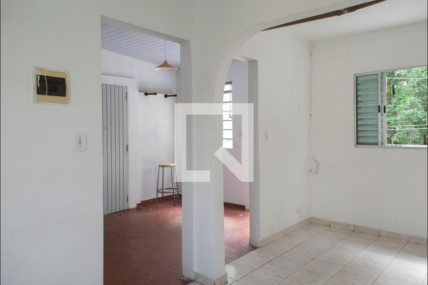 Foto 4 de Casa com 1 Quarto para alugar, 40m² em Água Fria, São Paulo