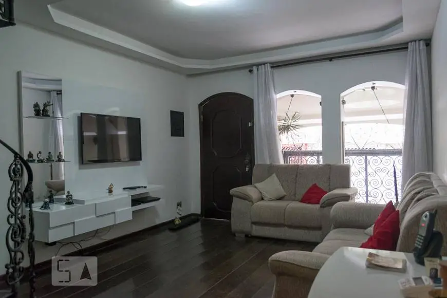 Foto 1 de Casa com 2 Quartos para alugar, 200m² em Cambuci, São Paulo