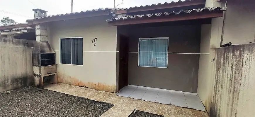 Foto 2 de Casa com 2 Quartos para alugar, 48m² em Paese, Itapoá