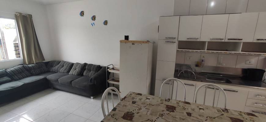 Foto 3 de Casa com 2 Quartos para alugar, 48m² em Paese, Itapoá