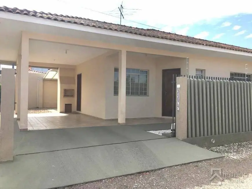 Foto 1 de Casa com 2 Quartos para alugar, 116m² em São Pedro, São José dos Pinhais