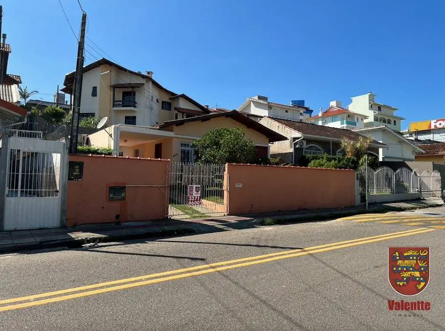 Foto 1 de Casa com 3 Quartos à venda, 173m² em Jardim Atlântico, Florianópolis