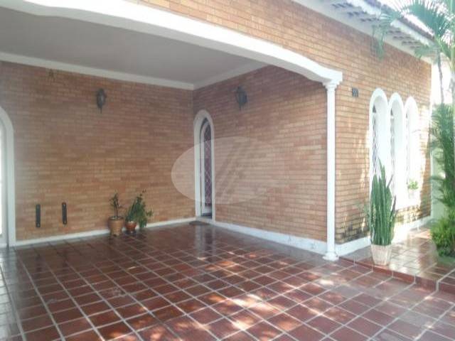 Foto 2 de Casa com 3 Quartos à venda, 221m² em Jardim Paulicéia, Campinas