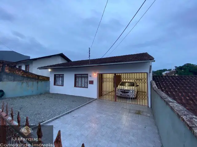 Foto 1 de Casa com 3 Quartos à venda, 394m² em Nova Brasília, Joinville