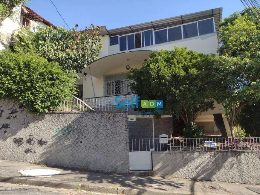 Foto 1 de Casa com 5 Quartos para alugar, 171m² em Icaraí, Niterói